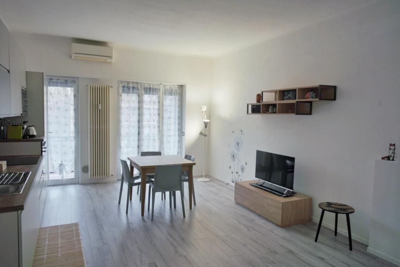 Next Home Milano Corsico Bagian luar foto