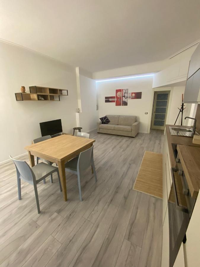 Next Home Milano Corsico Bagian luar foto