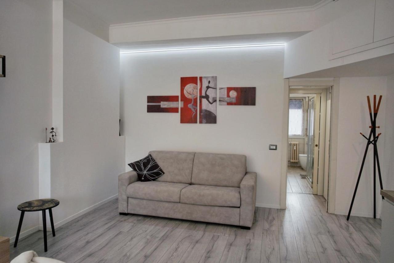Next Home Milano Corsico Bagian luar foto